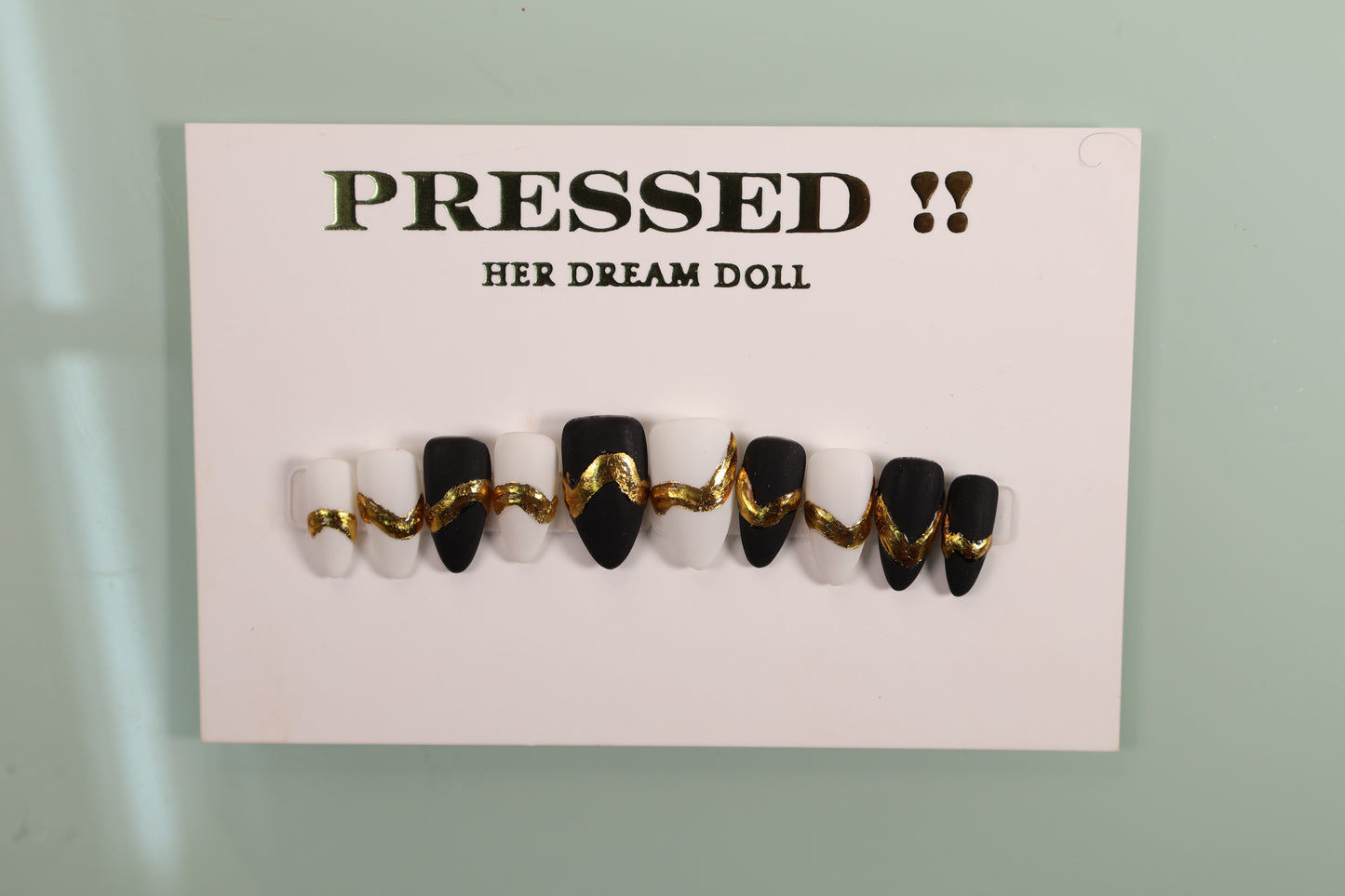 Black and White Gold Chrome 2.0